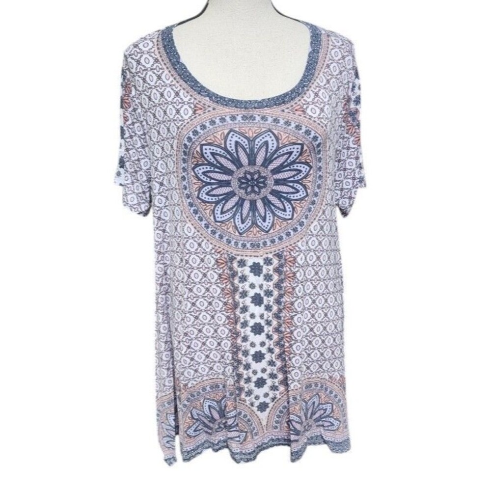 Fever Boho Mandala Tunic Top Size 1X Rayon Flowy Short Sleeve